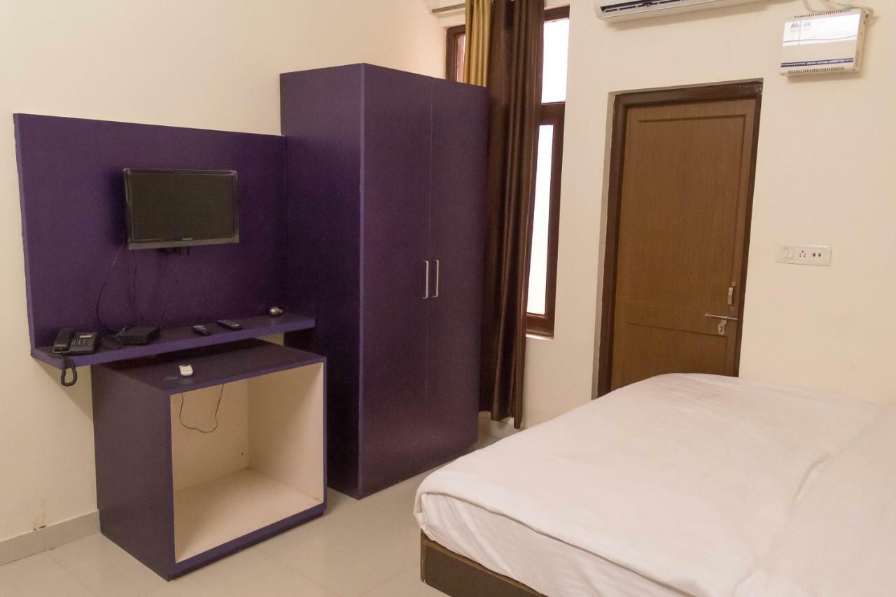 Hotel Namo Palace Kota  Kültér fotó